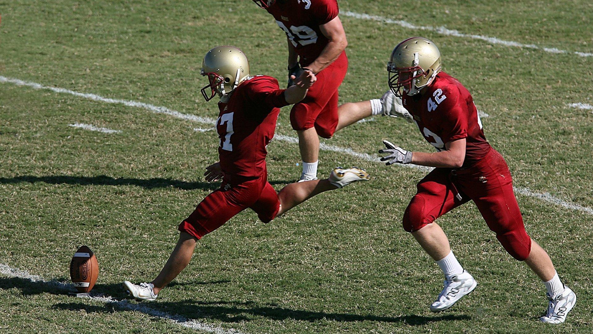 爱国者上演奇迹逆转！亨利终场前致命达阵，28-24绝杀乌鸦